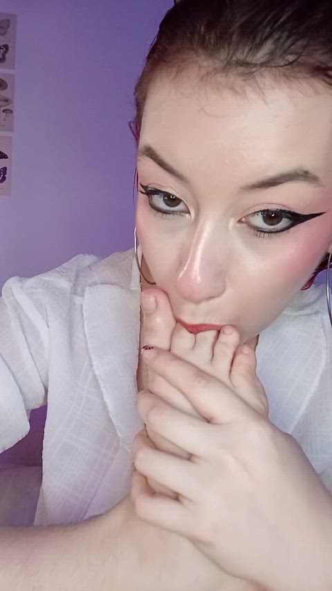 You walk in room and see me sucking my toes... what would u do?