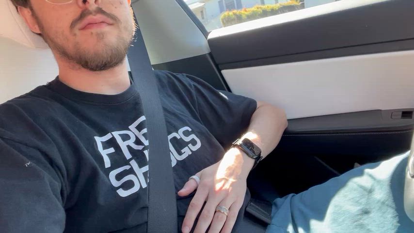 I don’t have any friends to send nudes to 😓 (30)