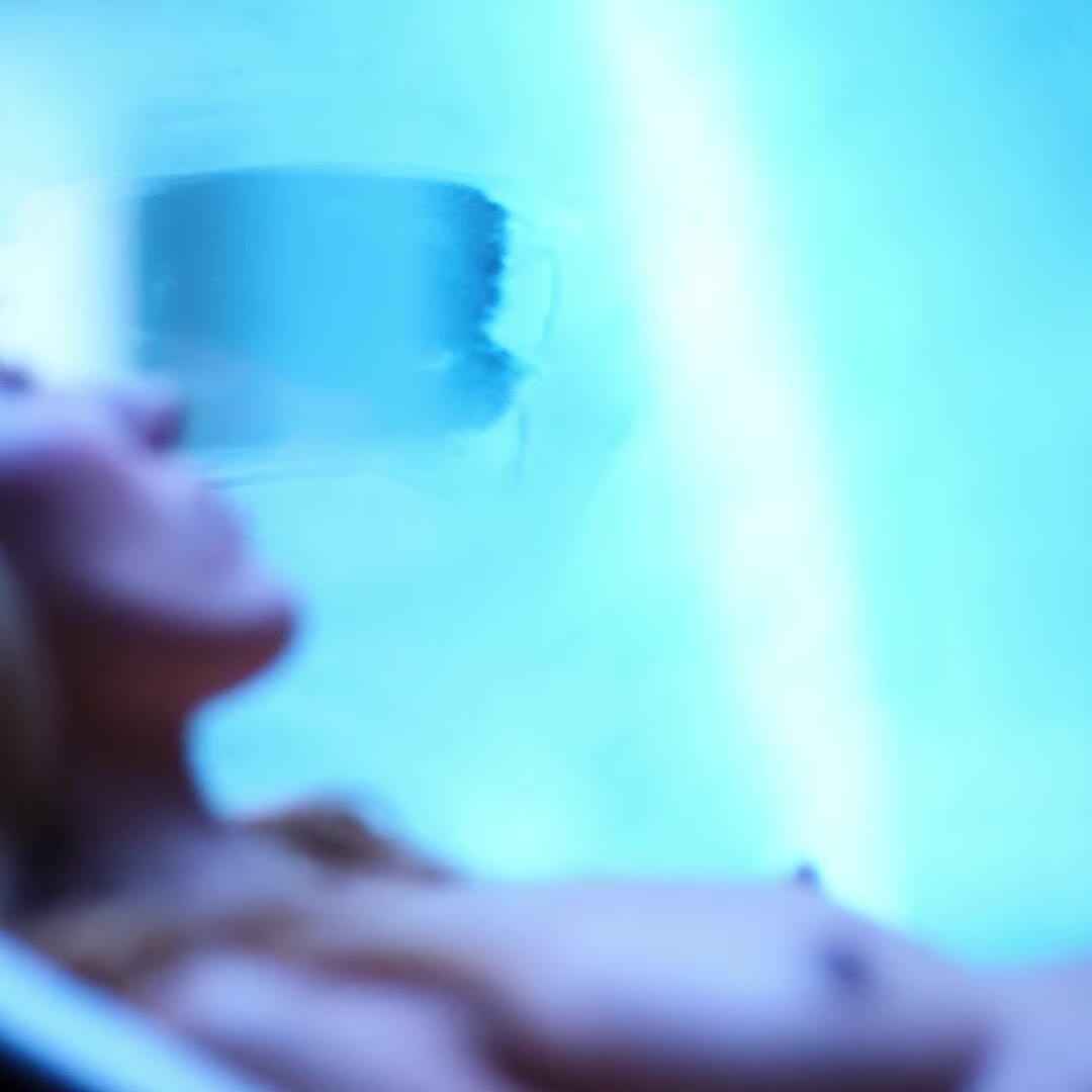 Dichen Lachman full frontal plot in Altered Carbon