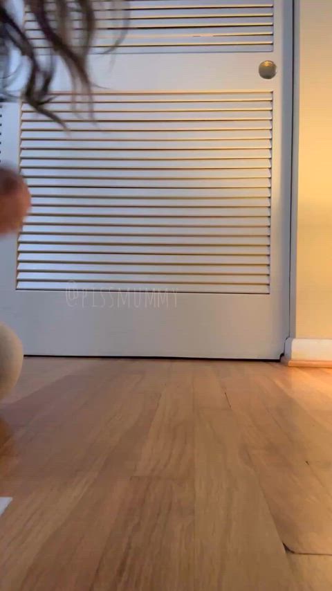 What would you like to play with more? My ass or piss