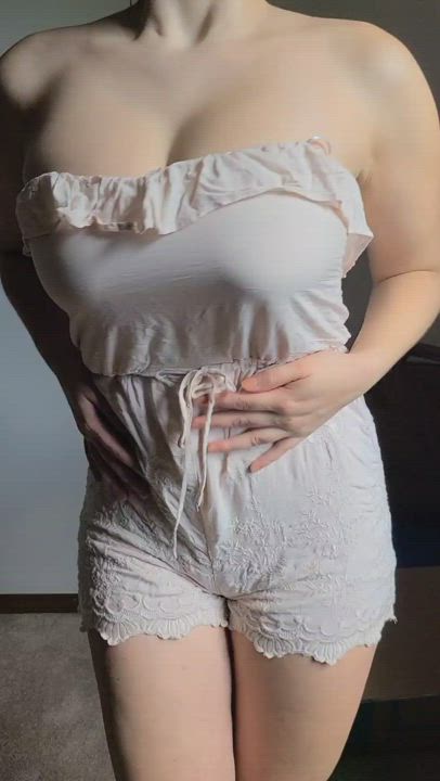 Barely Legal Big Tits Boobs Bouncing Tits Funny Porn Innocent OnlyFans Submissive Teen Titty Drop Porn GIF by lamsinka89