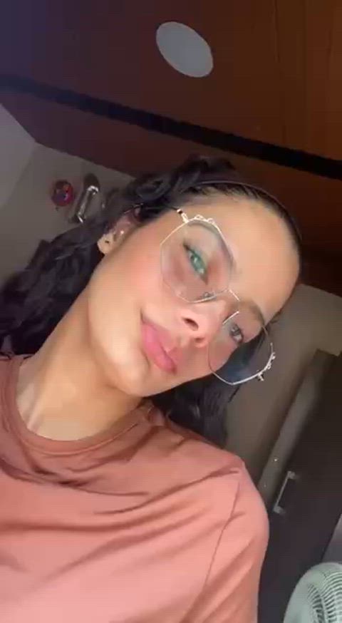 Would you like to hang out this evening?