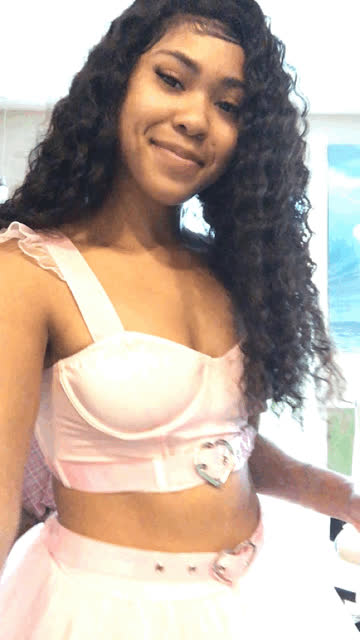 Dressed in all pink 🌸