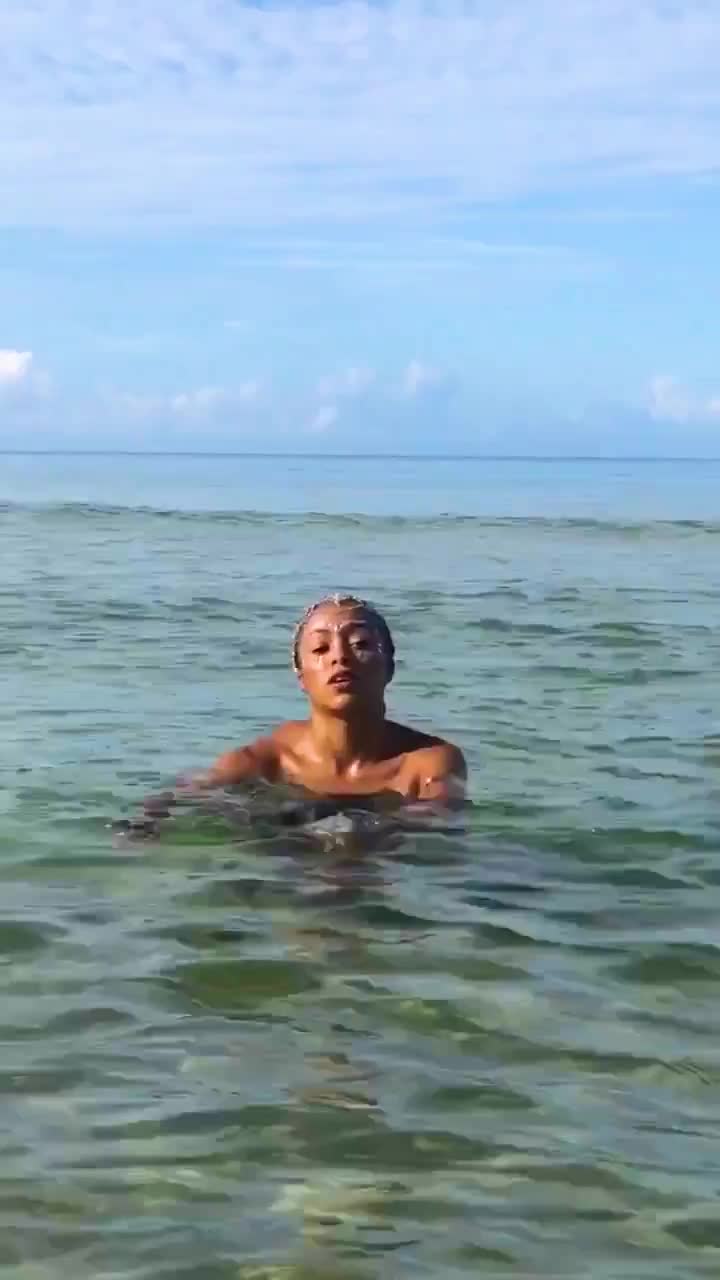 Anya Ivy - Mermaid