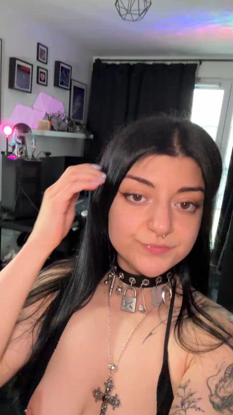 girls like me need sex at least 3x a day
