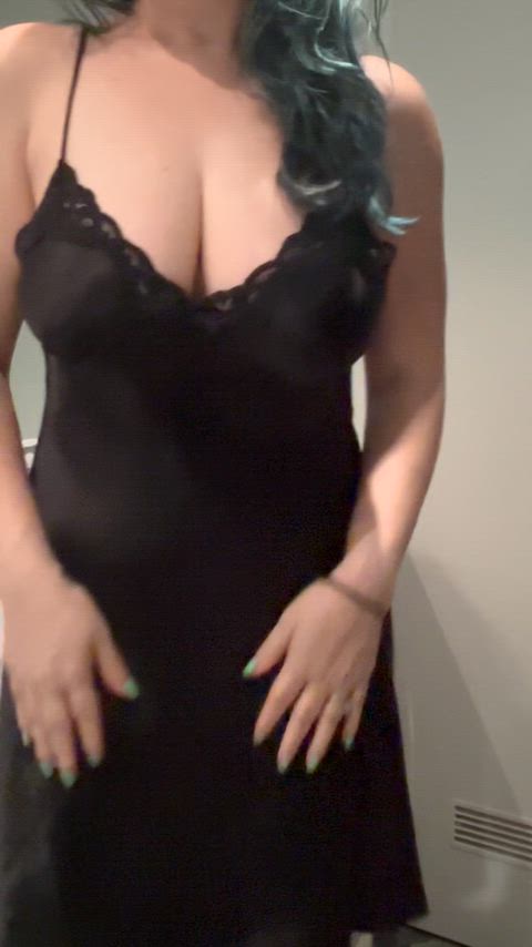 Please don't let my ring distract you