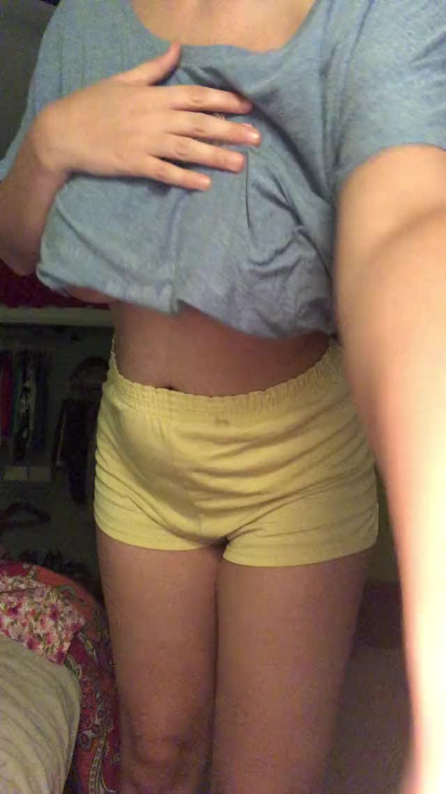 Anyone Up For Some Melons? get her MEGA >>> b.link/megaforyou
