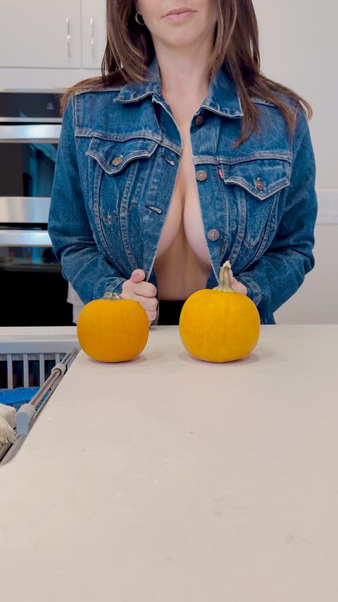 GlossyJumpyYak thumbnail