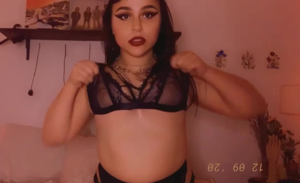 🖤Suck on them?🥺🖤