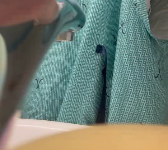 i *tried* to make this sexy, now as to whether or not i succeeded...🤷🏻‍♀️