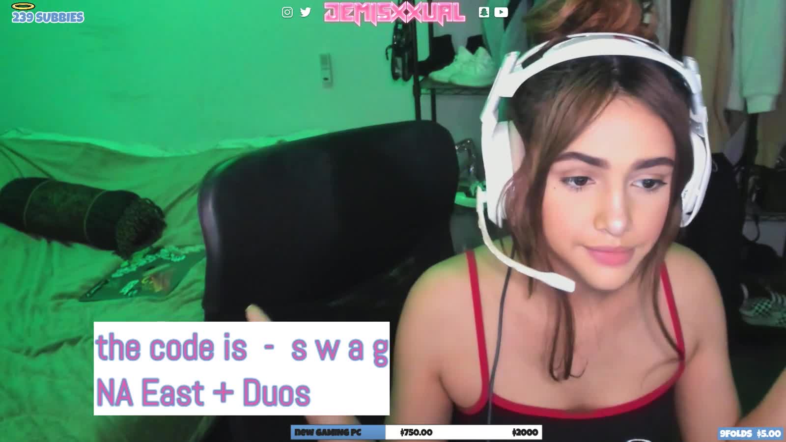 Girl Gamer demisxxual