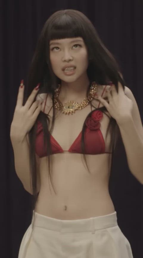BLACKPINK - Jennie