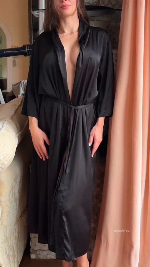 Seductive robe fall: front tease and back reveal