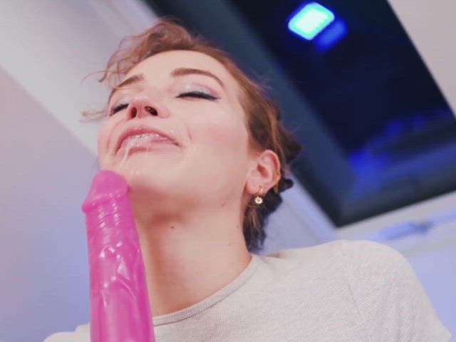 Trans girl Emma Vai's dirty asshole
