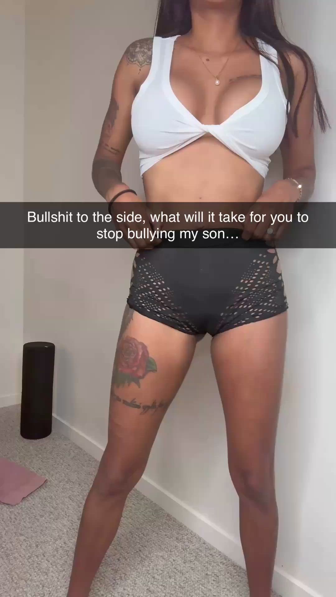 Asian milf handles BWC bully 💦🙈