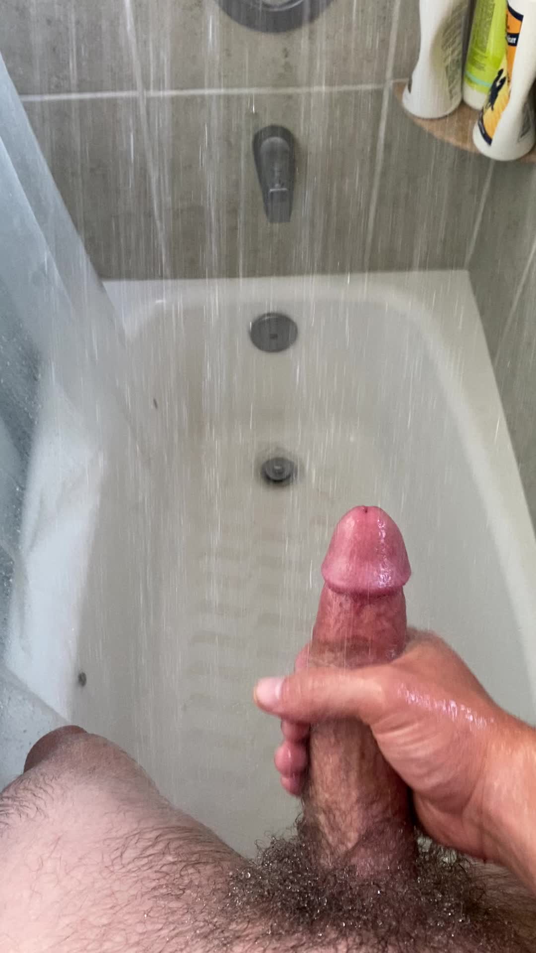 Good light & fun in the shower 💦