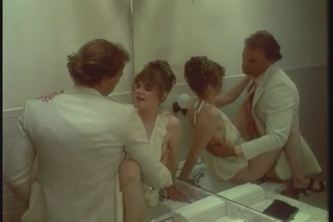 bathroom shag (2 of 2)