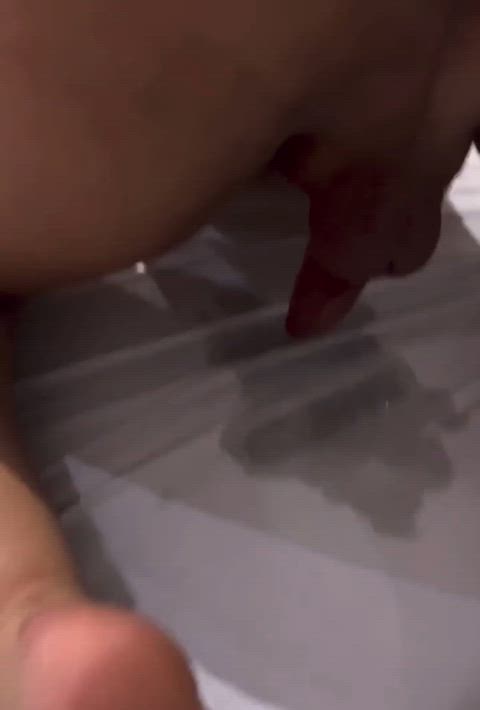 I cum while I get fucked
