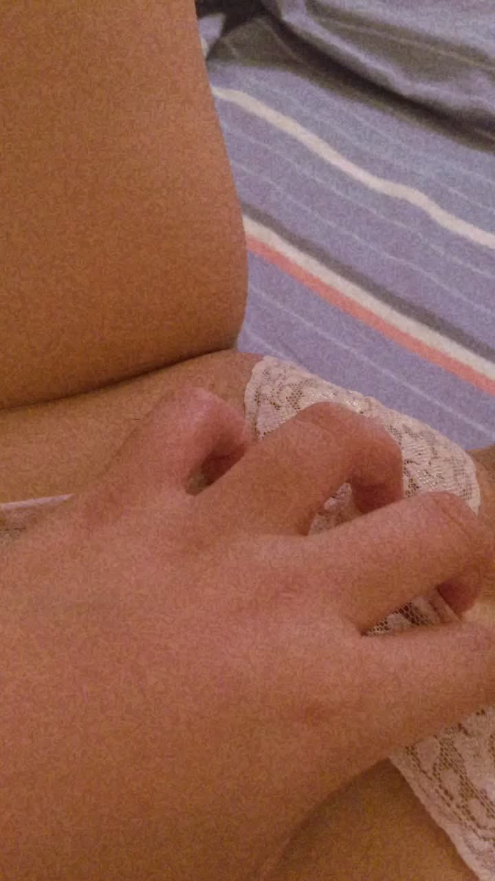 Woke up horny 😂