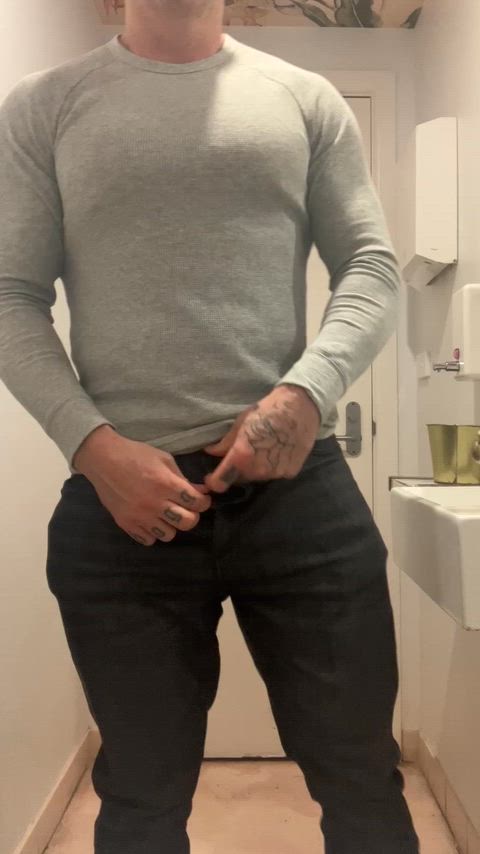 Amateur Big Dick OnlyFans Porn GIF by daddycapsicumm