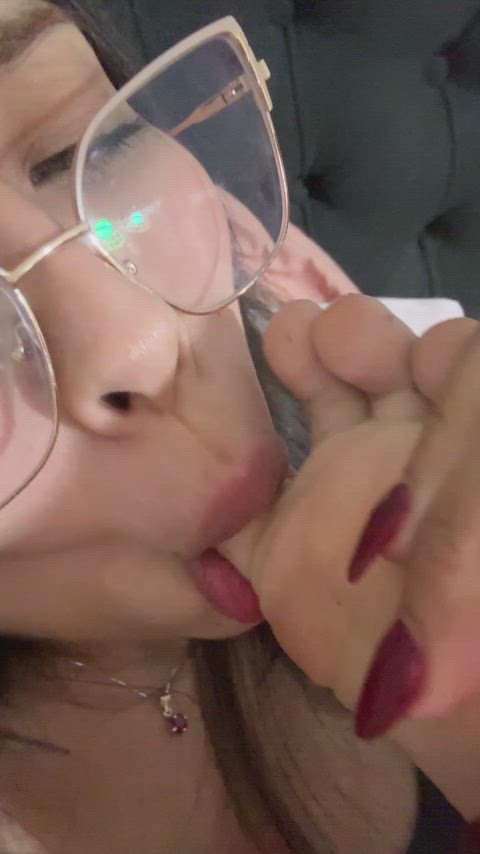 i swear my feet are the yummiest thing i’ve tasted in forever