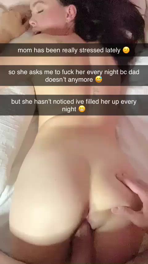 helping mom with her stress.. 🤫