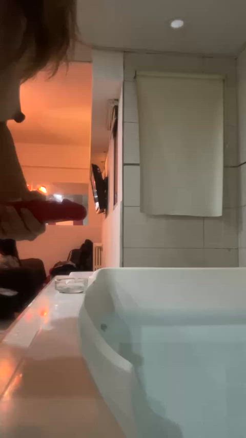 I can't stop fuck my midget pussy