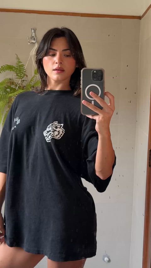 This shirt is basically an invitation to show off the hard work underneath