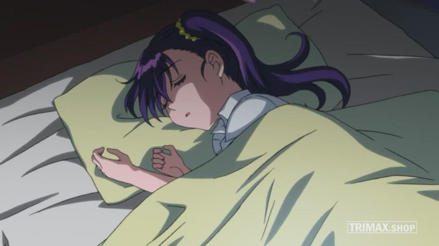 Man Steals Sleeping Girls Panties