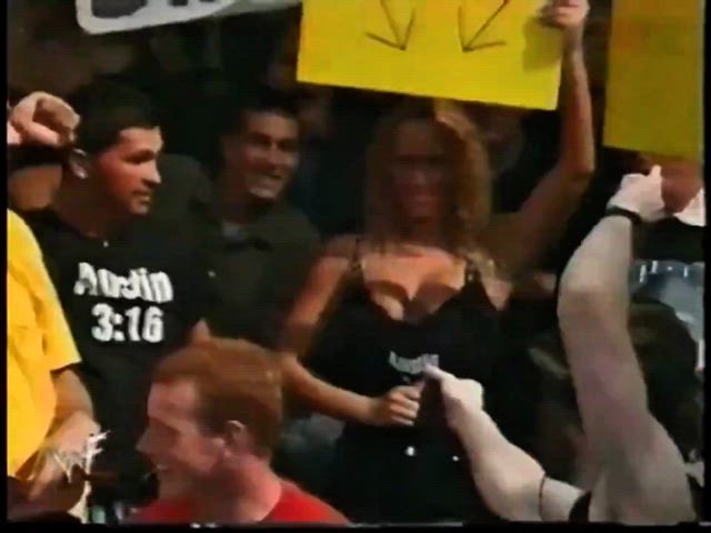Big Tits Bouncing Tits Exhibitionism Exhibitionist Exposed Flashing Natural Tits Public Tits r/ExposedToStrangers Porn GIF by populardick