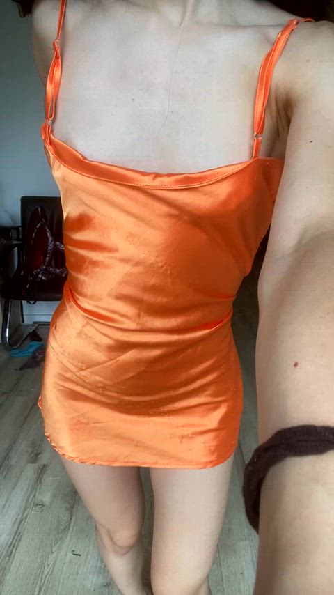 This dress hides a lot
