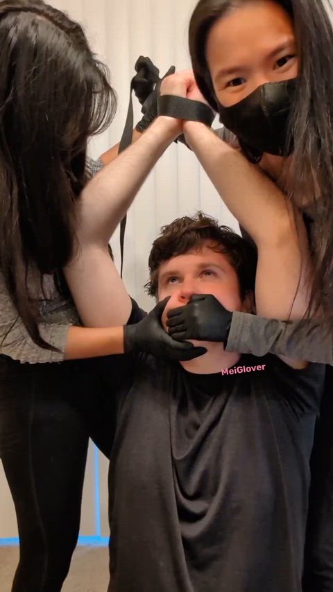 No talking for him, nothing but fun for us 😈🩷💚