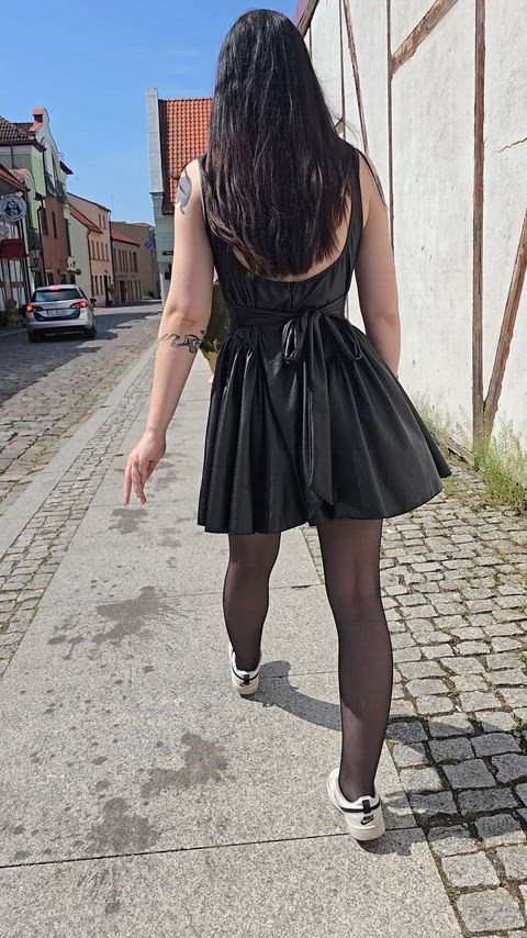 Good thing I don't know how to tie shoes properly lol