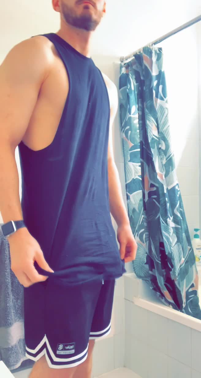 Gym done, ready for y next workout 💦