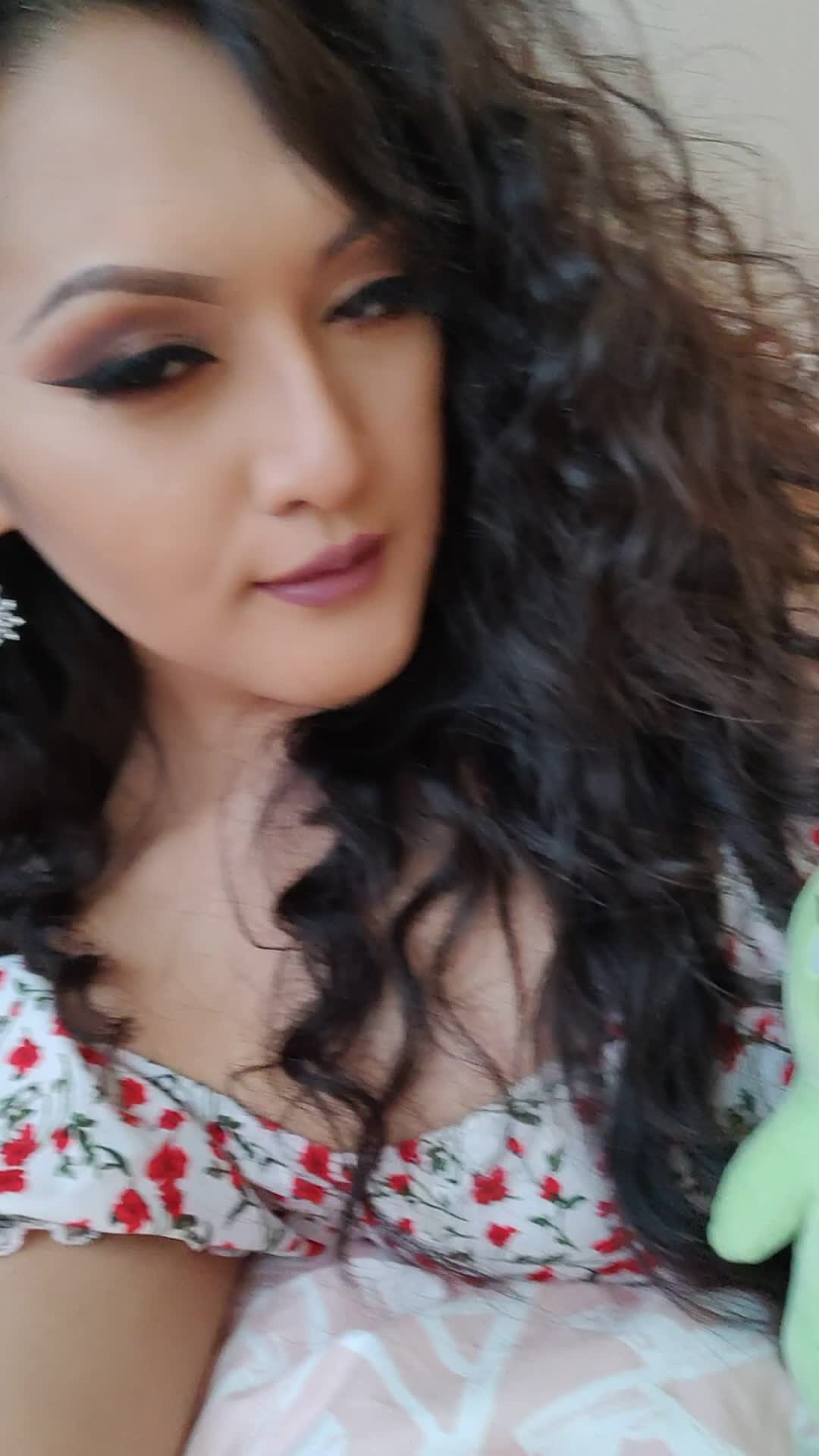 Hello 😋