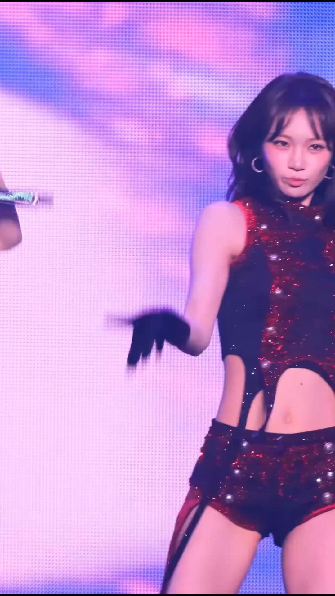 LE SSERAFIM - Chaewon