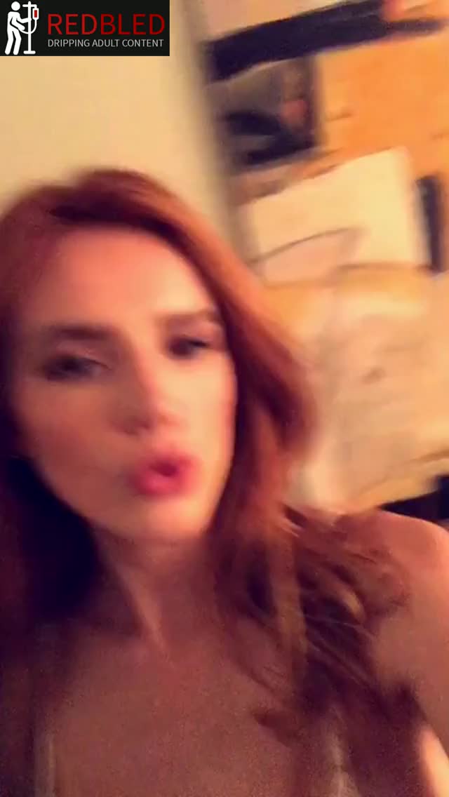 Bella Thorne Nude Porn GIF by redbledcom