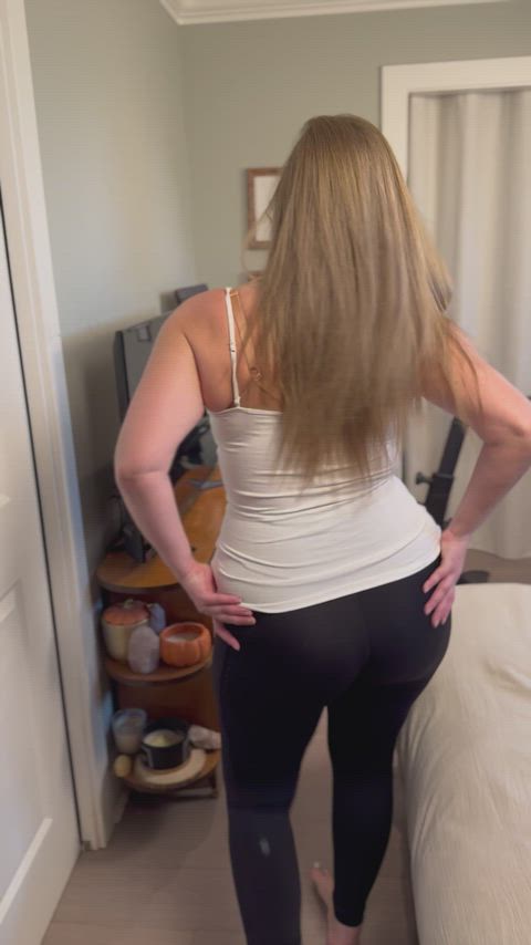 Raise your cock if you'd put your face here