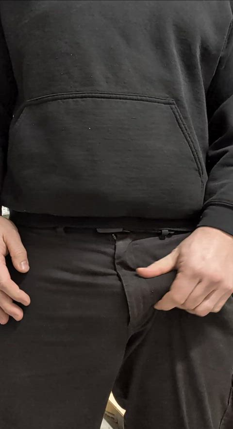 Can you hear my cum hit the ground?