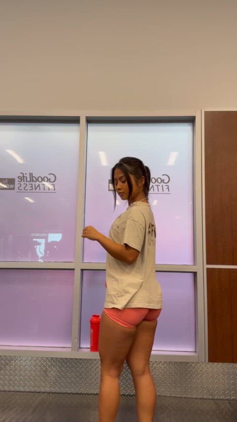 Working to get my peach bigger