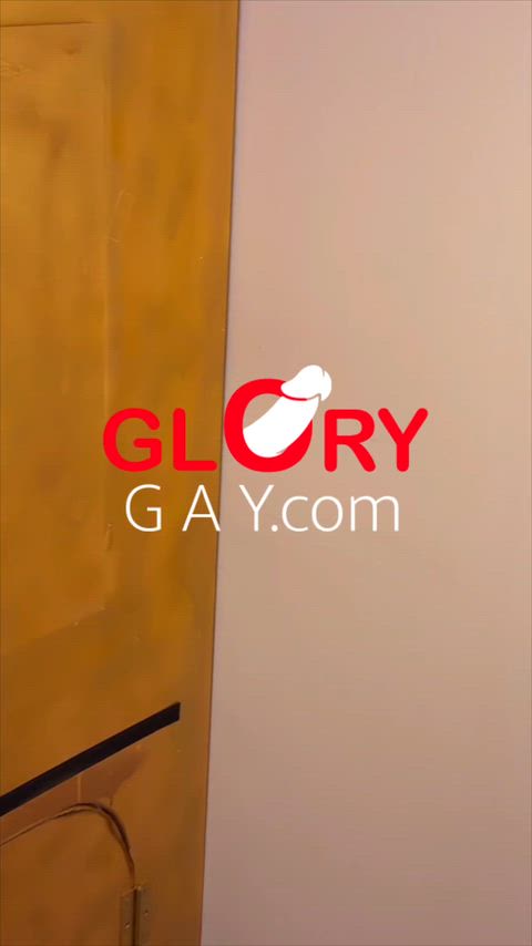 First Time Gloryhole – His First Throatpie Was INSANE! Shy young guy tries his very first gloryhole… just wanted to experience it once and ended up taking a massive, deep throatpie straight down his throat. Extremely intense & filthy! thumbnail