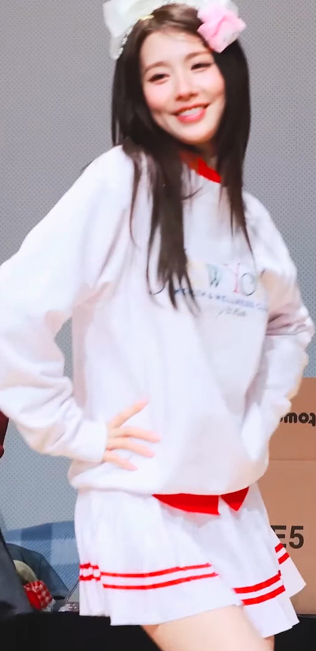 (G)I-dle - Miyeon , Minnie , Shuhua , Yuqi