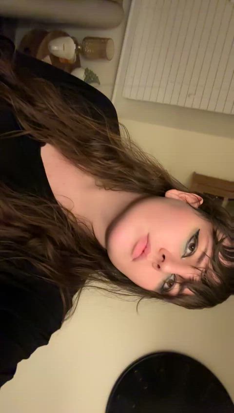 E has made it a little shrimp