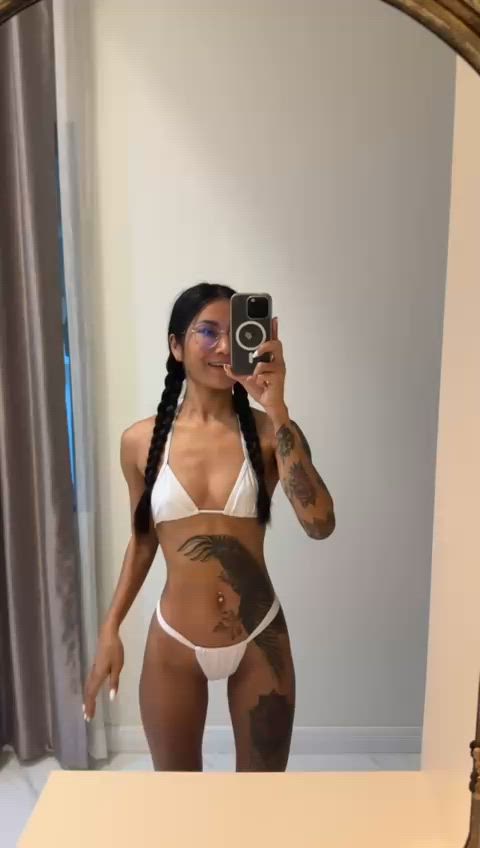 Wanna fill up my tight holes?