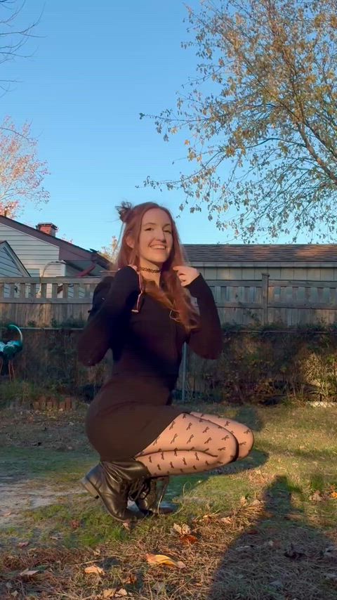 New bow tights ! Do they look better with glasses or without ?