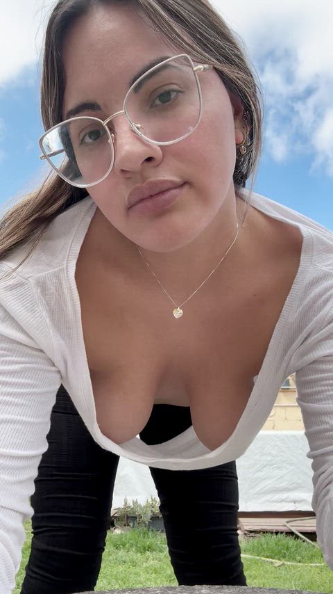 being braless is the best thing ever