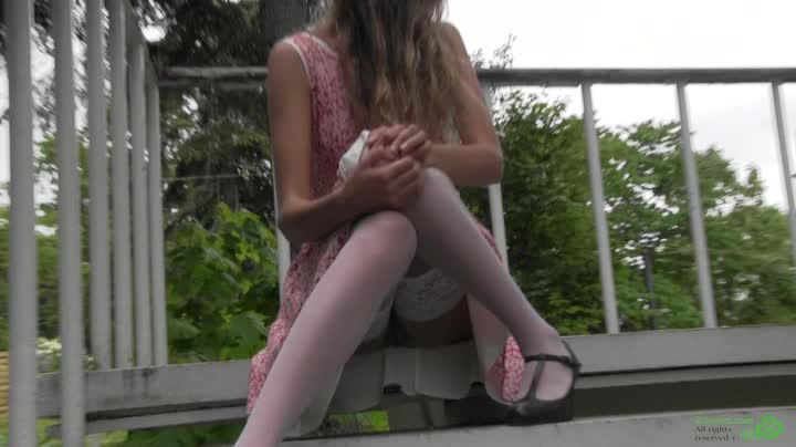 Clover Without Panties 2