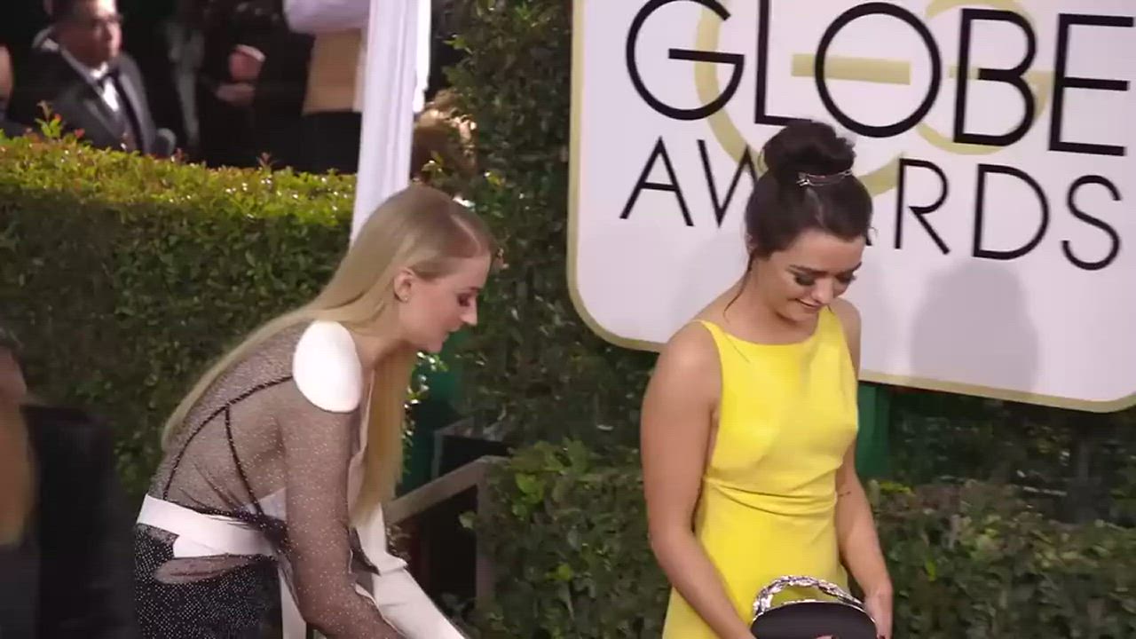 Celebrity Cute Sophie Turner Porn GIF by redbledcom