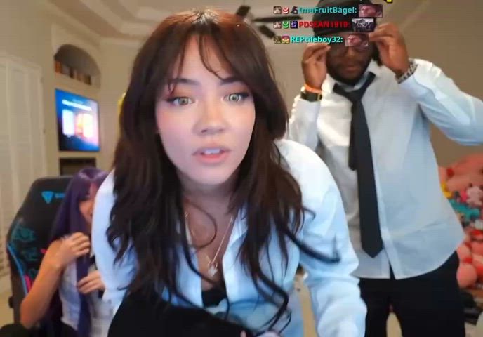 Asian Pretty Sexy Slut Porn GIF by xhsjsndnxjxnc