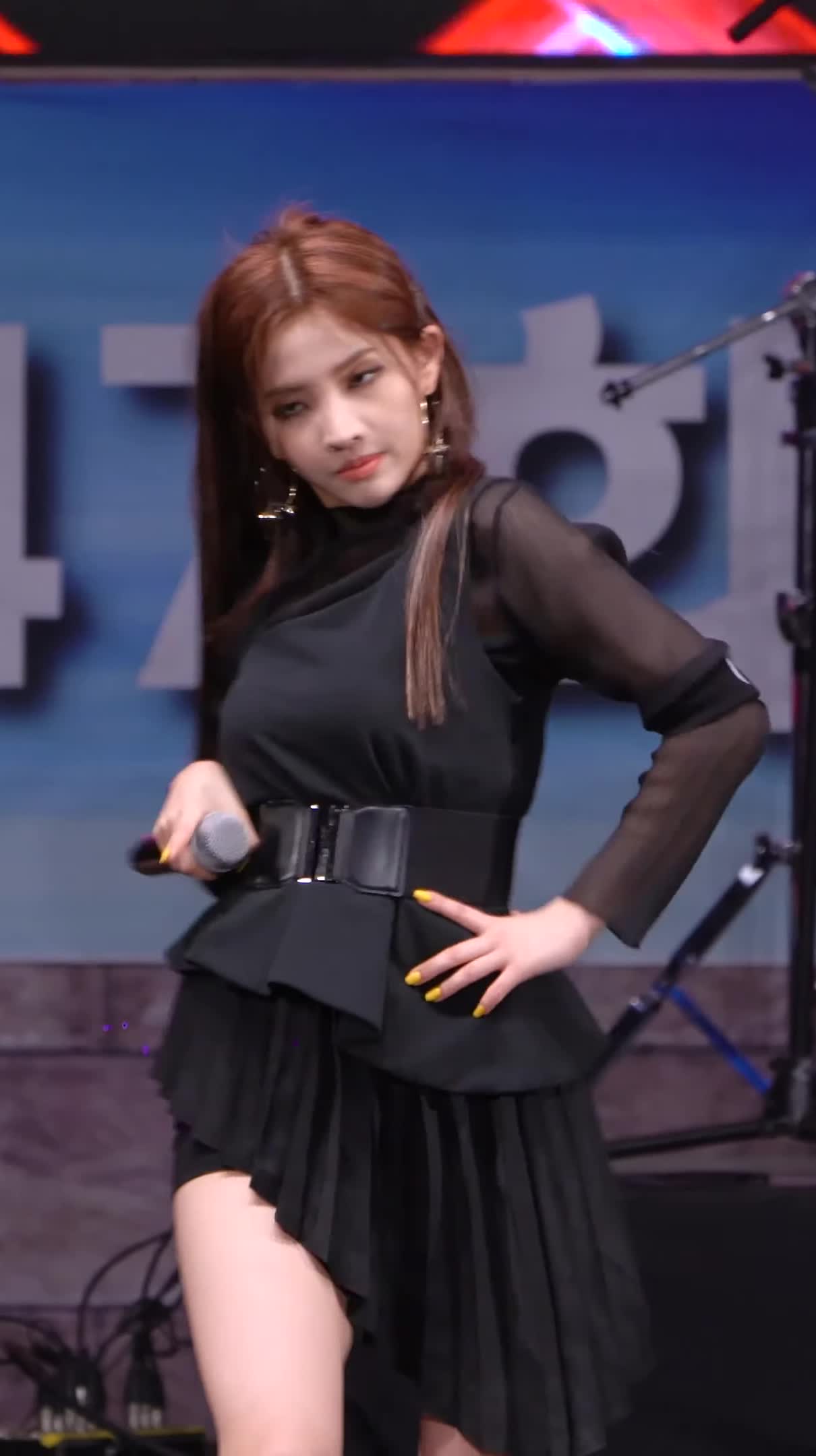 I-DLE - Soyeon